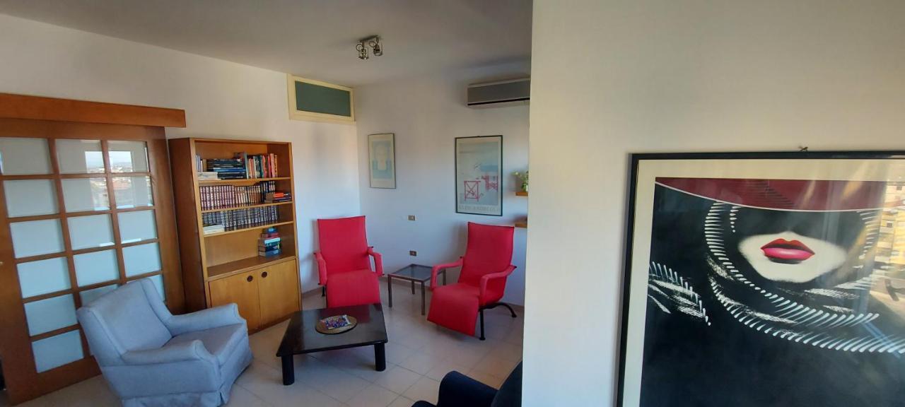 Bellavista Apartment カリアリ エクステリア 写真